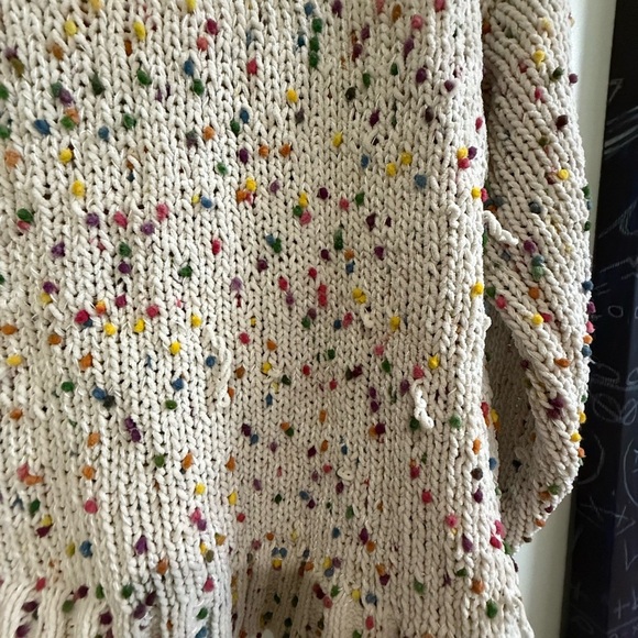 Seven7, Ladies Oversized Raised Dot Cream Crewneck Sweater, Size M - Picture 4 of 10